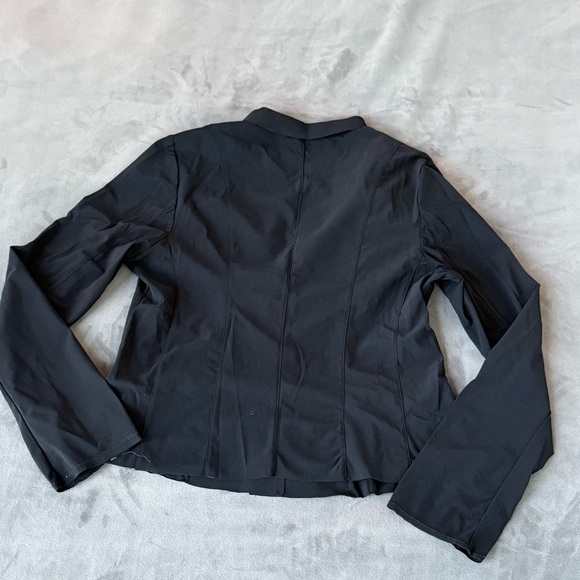 Elegant Black Women's Blazer - Picture 1 of 5